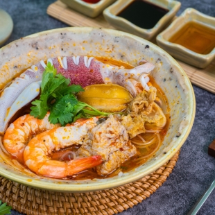 ĐẶC BIỆT